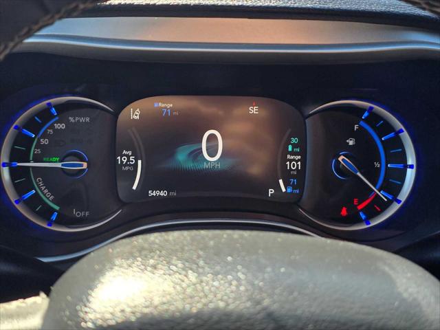 2024 Chrysler Pacifica Hybrid S Appearance Pkg