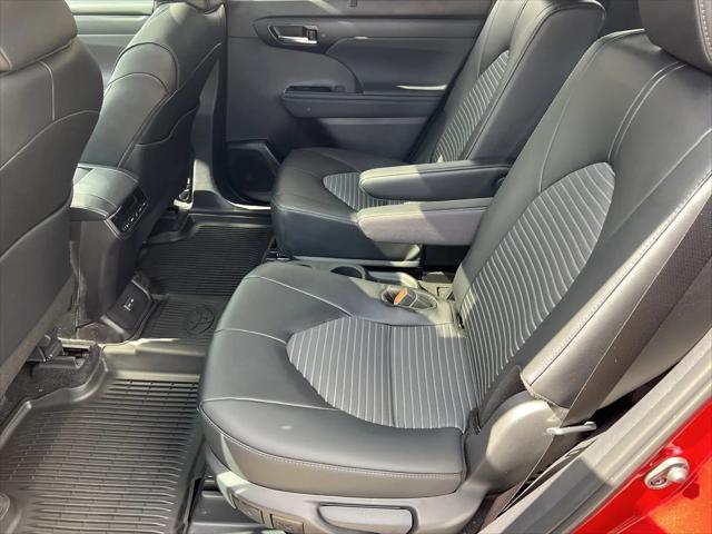 2026 Toyota Highlander XSE