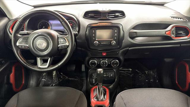 2015 Jeep Renegade Trailhawk