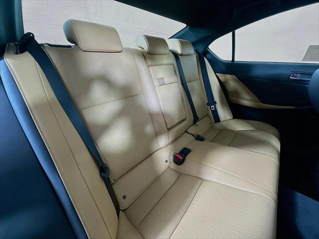 2026 Lexus IS 350 F SPORT Design