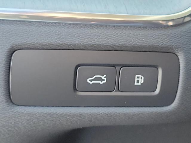 2025 Volvo XC60 Plug-In Hybrid Plus, T8 AWD Electric/Gasoline, Dark