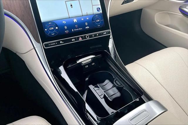 2026 Mercedes-Benz E-CLASS E 300 CLE 300