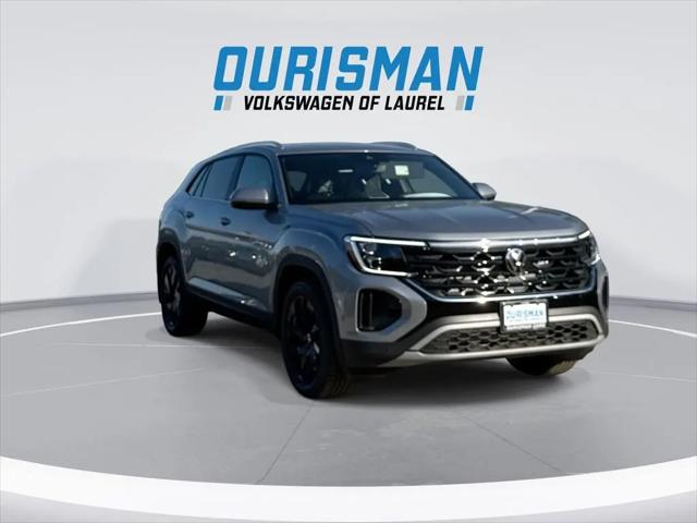 2026 Volkswagen Atlas Cross Sport SE with Technology