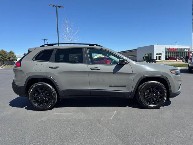 2023 Jeep Cherokee Altitude Lux 4x4