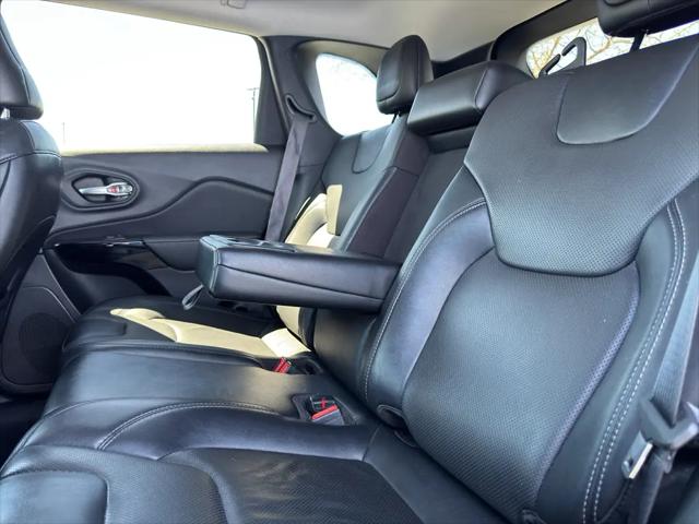 2023 Jeep Cherokee Altitude Lux 4x4