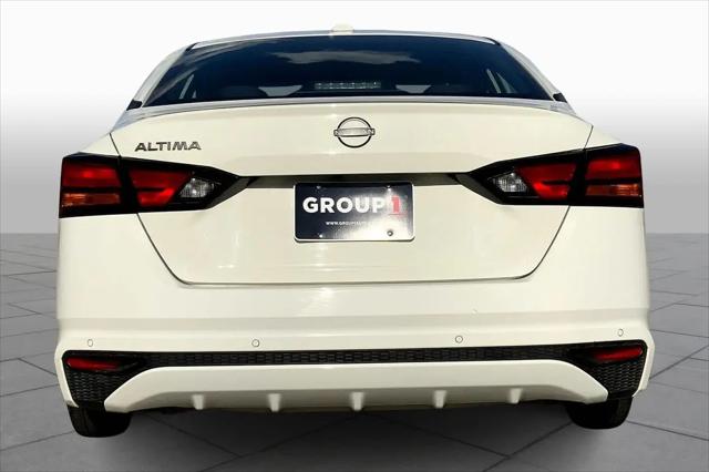 2025 Nissan Altima SV FWD
