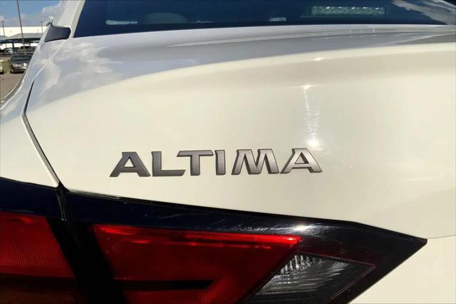 2025 Nissan Altima SV FWD