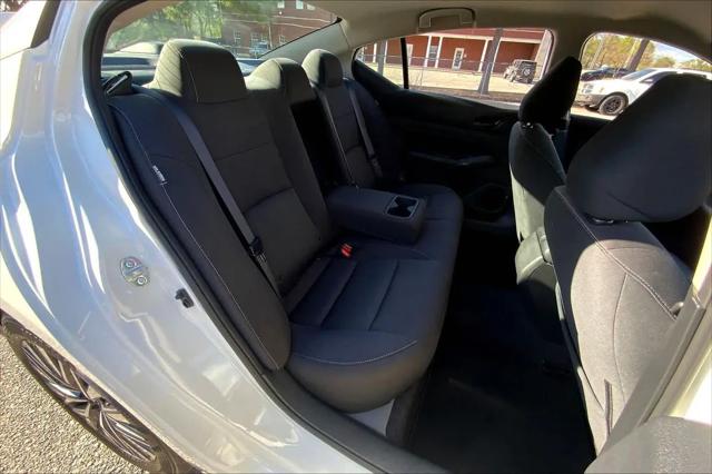 2025 Nissan Altima SV FWD
