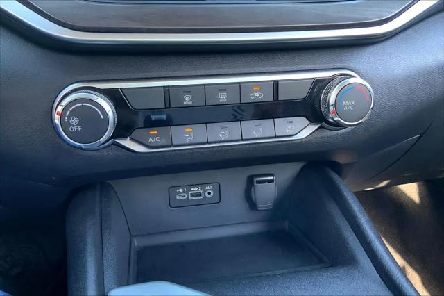 2025 Nissan Altima SV FWD