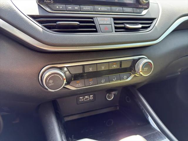 2021 Nissan Altima SV FWD
