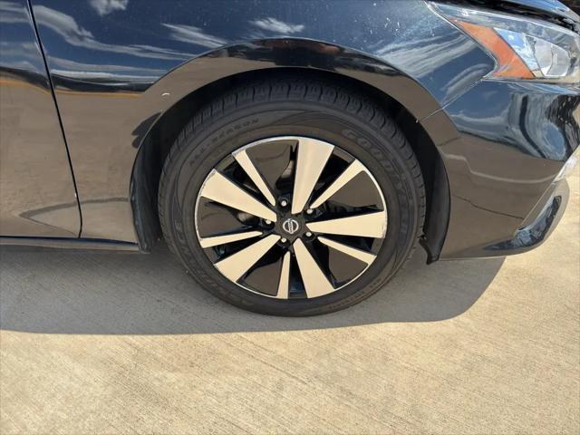 2021 Nissan Altima SV FWD