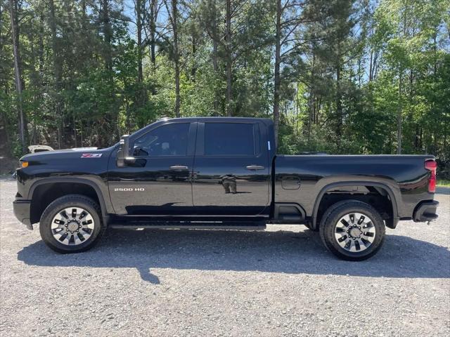 2025 Chevrolet Silverado 2500HD 4WD Crew Cab Standard Bed Custom