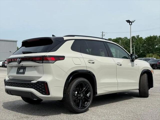 2026 Volkswagen Tiguan SE R-Line Black