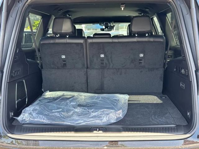 2026 Jeep Grand Wagoneer L 4x2