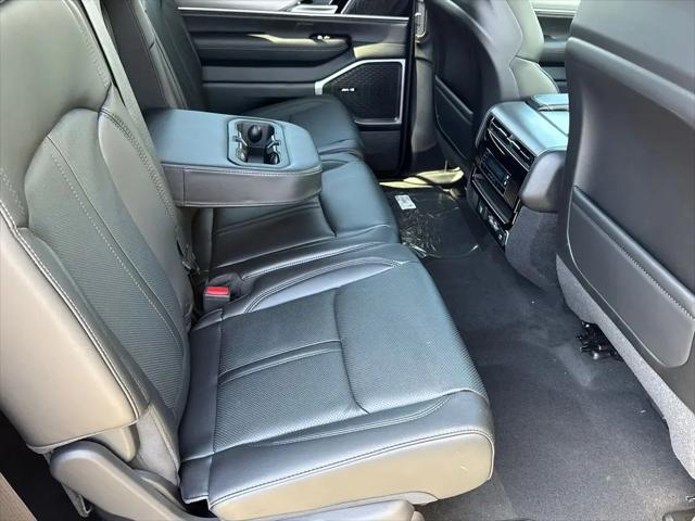 2026 Jeep Grand Wagoneer L 4x2