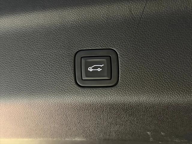 2023 GMC Yukon 4WD AT4
