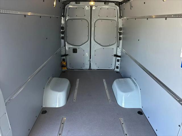 2026 Mercedes-Benz Sprinter 3500XD High Roof 4-Cyl Diesel HO