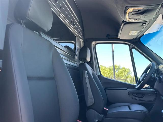 2026 Mercedes-Benz Sprinter 3500XD High Roof 4-Cyl Diesel HO