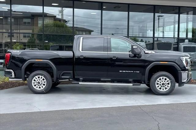 2026 GMC Sierra 2500HD Crew Cab, Standard Bed, SLE, 4WD