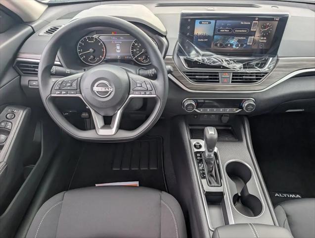 2026 Nissan Altima SV FWD
