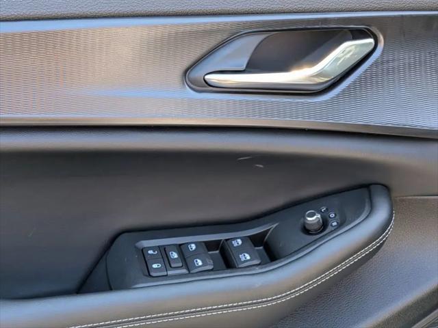 2026 Jeep Grand Cherokee L Laredo 4x2
