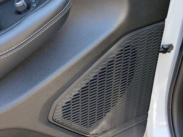 2026 Jeep Grand Cherokee L Laredo 4x2