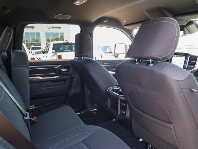2026 Ram 2500 Big Horn Crew Cab 4x4 64 Box