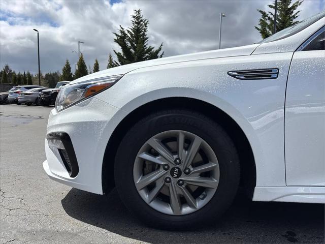 2020 Kia Optima LX