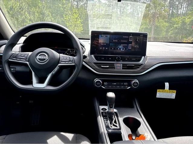 2026 Nissan Altima SV FWD