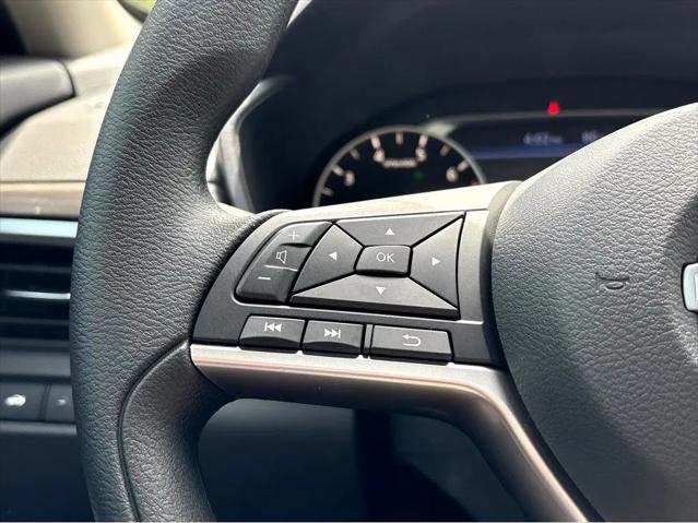 2026 Nissan Altima SV FWD
