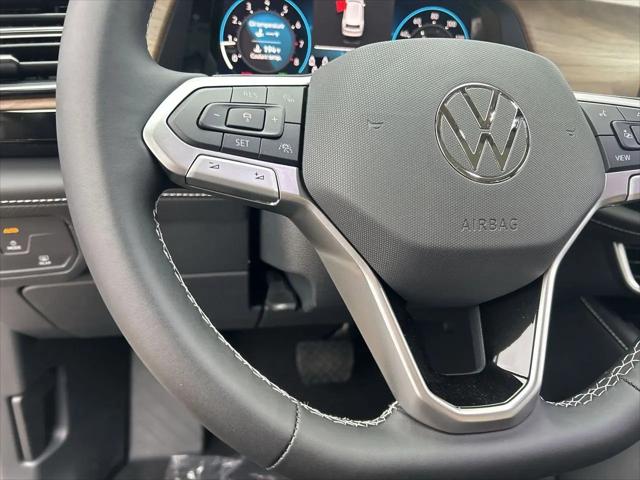 2026 Volkswagen Atlas SE with Technology