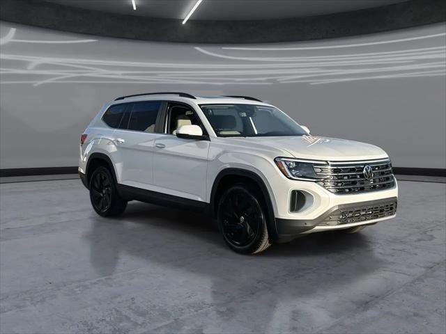 2026 Volkswagen Atlas SE with Technology
