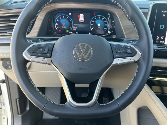 2026 Volkswagen Atlas SE with Technology