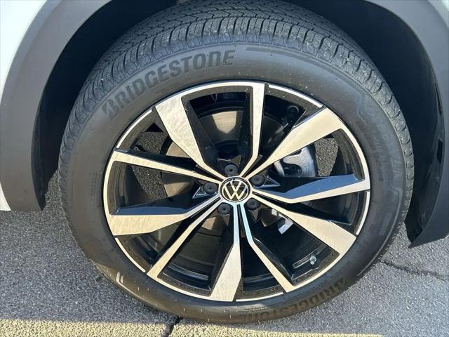 2026 Volkswagen Atlas SEL Premium R-Line