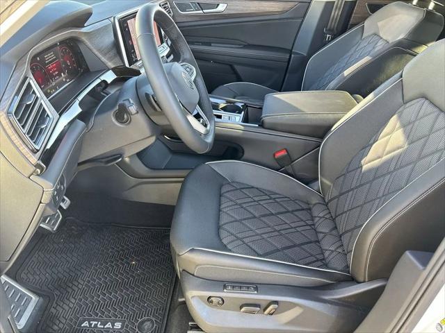 2026 Volkswagen Atlas SEL Premium R-Line
