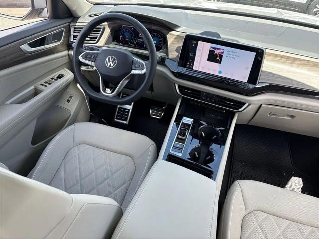 2026 Volkswagen Atlas SEL Premium R-Line