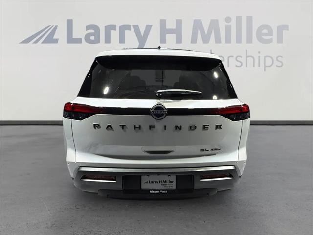 2026 Nissan Pathfinder SL