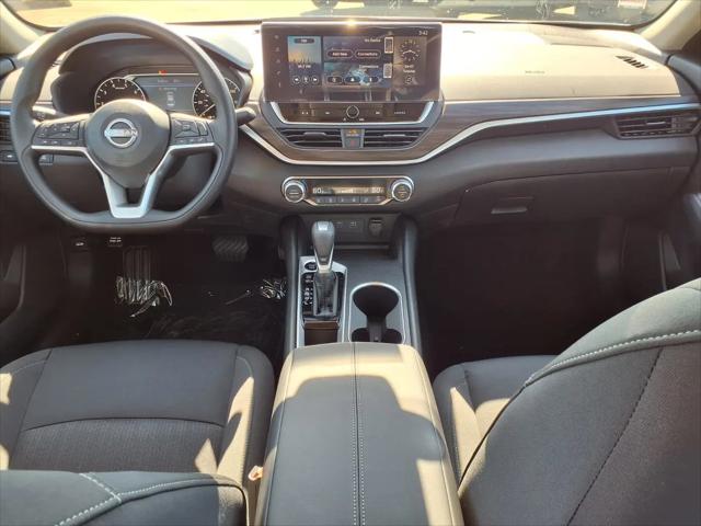2026 Nissan Altima SV FWD
