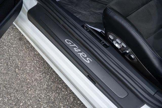 2025 Porsche 718 Cayman GT4 RS