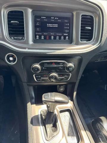 2020 Dodge Charger SXT RWD