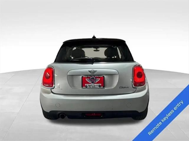 2014 MINI Hardtop Cooper