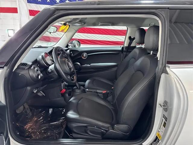 2014 MINI Hardtop Cooper