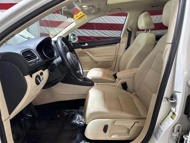 2013 Volkswagen Jetta SportWagen 2.0L TDI