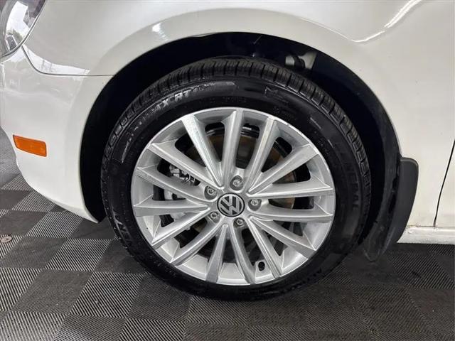 2013 Volkswagen Jetta SportWagen 2.0L TDI