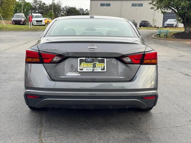 2025 Nissan Altima SV FWD
