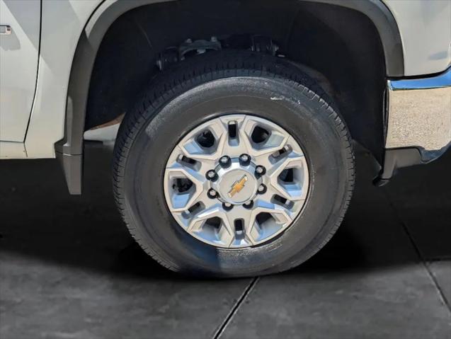 2023 Chevrolet Silverado 2500HD 4WD Crew Cab Long Bed LT
