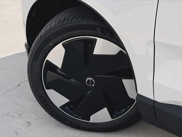 2026 Volvo EX30 Ultra Twin Motor Performance, Fully electric