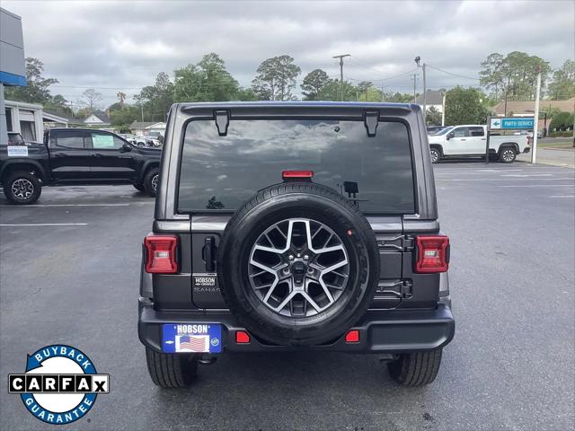 2025 Jeep Wrangler 4-Door Sahara 4x4