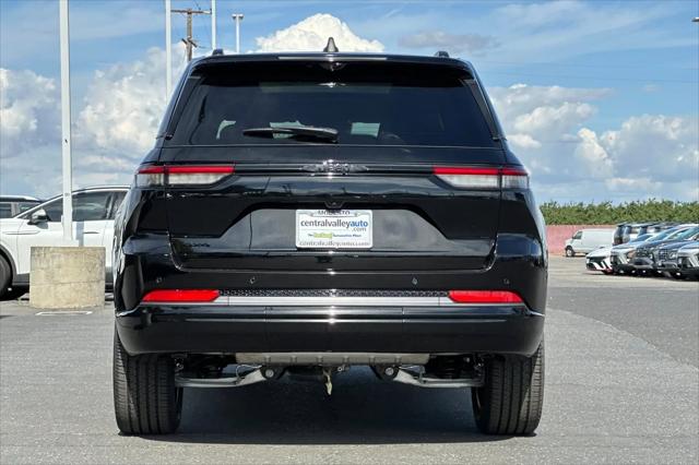 2026 Jeep Grand Cherokee Limited Reserve