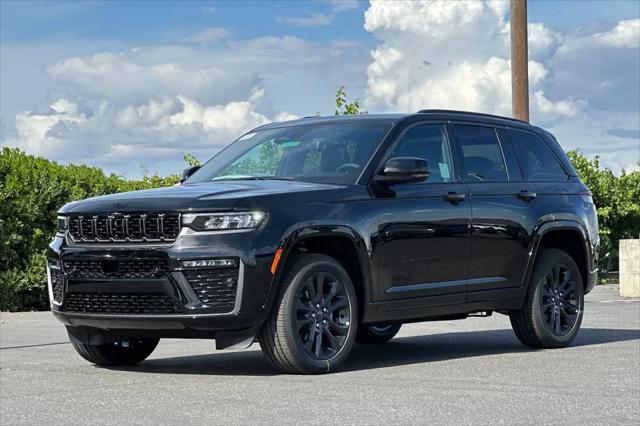2026 Jeep Grand Cherokee Limited Reserve